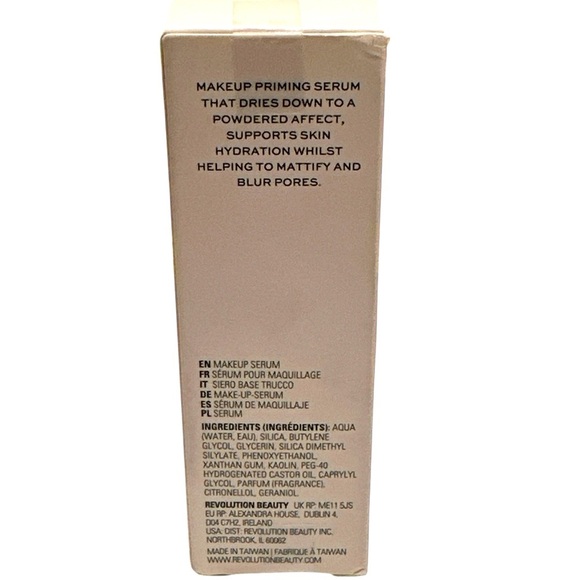 New in Box - Revolution Liquid Powder Pore Blurring Makeup Serum - Picture 2 of 3